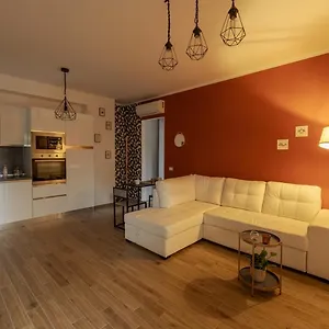 apt-a-casa-di-sara.it-romehotels.com/